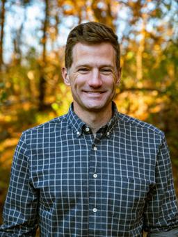 Steve Grove headshot