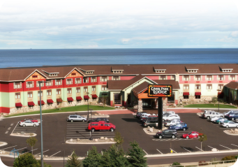 Park Point Marina Inn facade